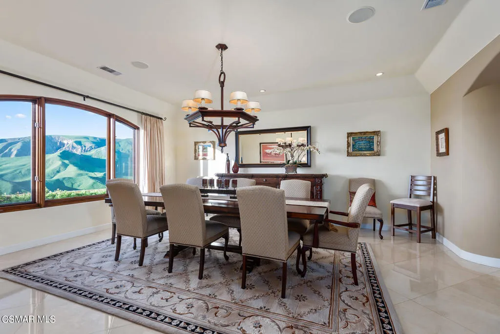 2065 E La Loma Avenue, Somis, California 93066 home-pic-19